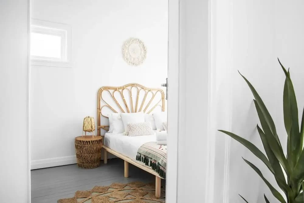 Beach Cottage in Bondi - photo 1