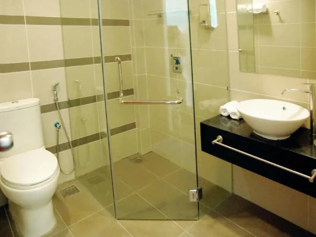 Hotel Zamburger Taman Segar - photo 8