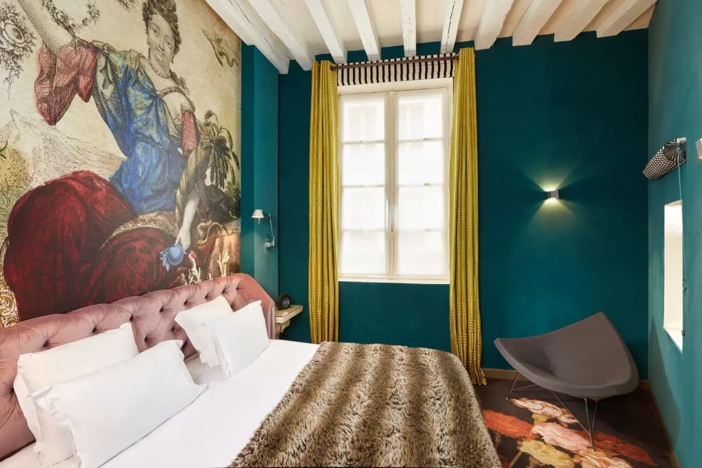 Hôtel du Petit Moulin, Haute Couture hotel by Lacroix - photo 7