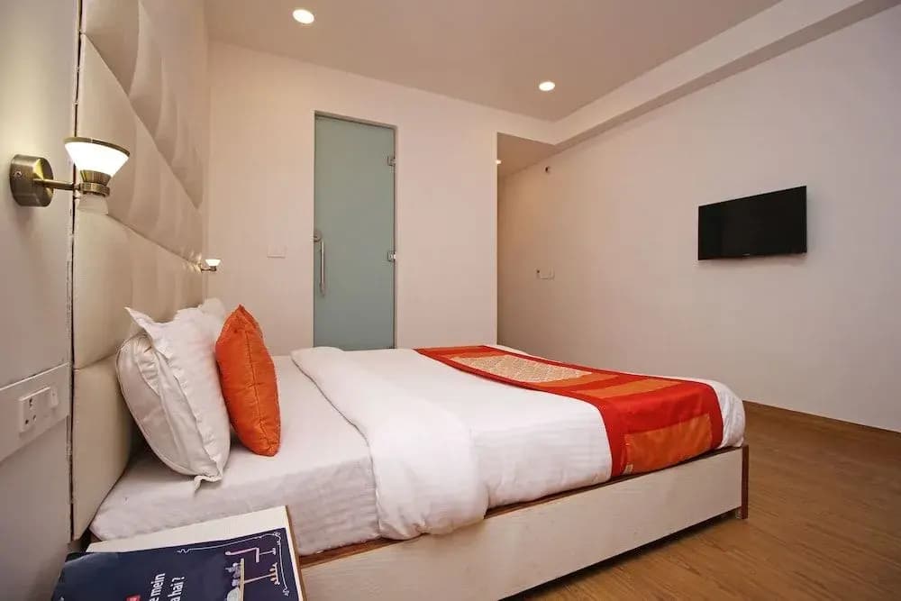 Capital O 18777 Chanson Hotels - photo 7