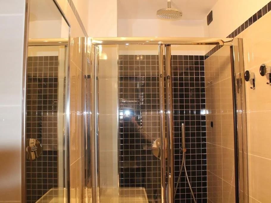 Hostel House Beatrice - photo 2