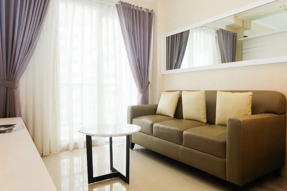 Pleasant 2Br Signature Park Grande Apartment - photo 18
