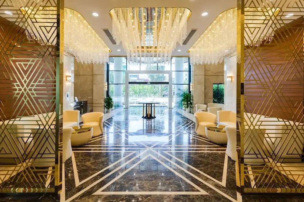 Five Star Westlake - photo 2