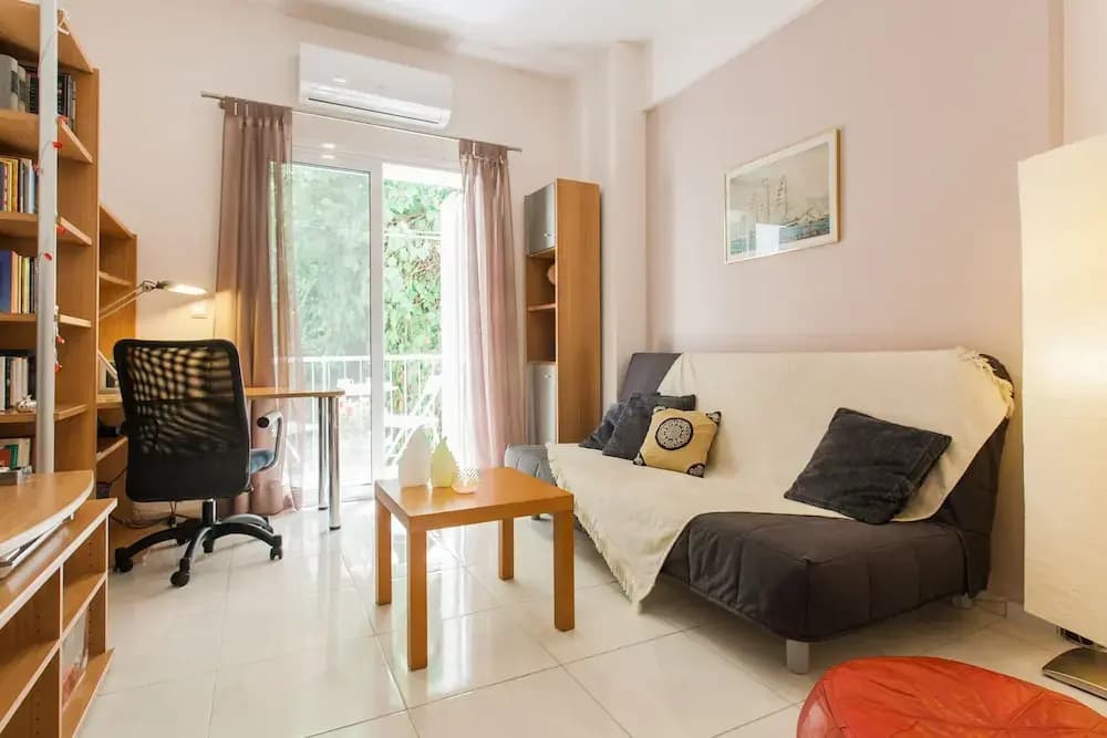 Central Apartment at Plaka 1 bed for 2 pers - photo 2