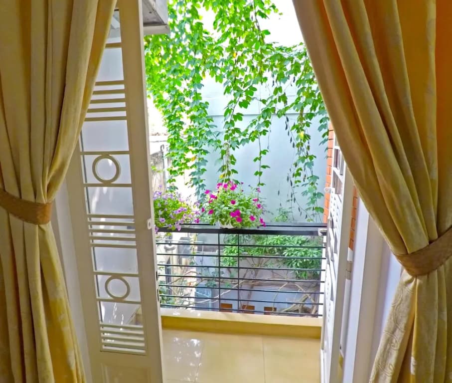 Drop By Saigon Hostel - photo 6