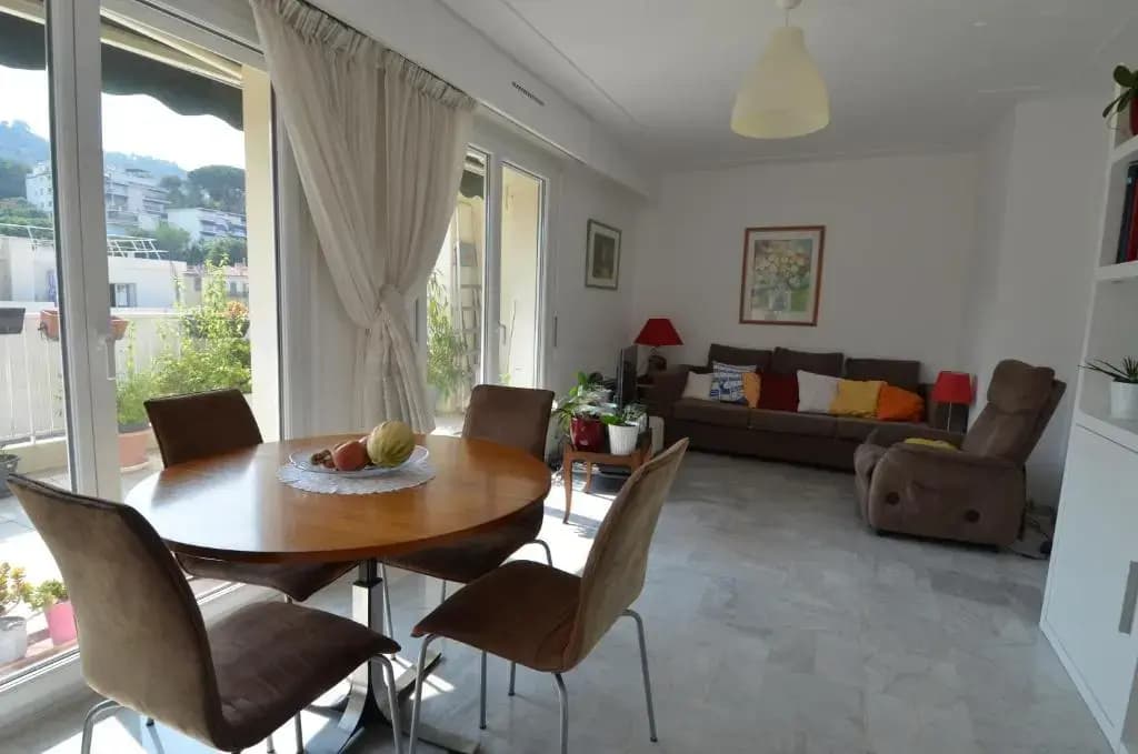 Appartement 4 personnes avec terrasse et parking le port de Nice - photo 3