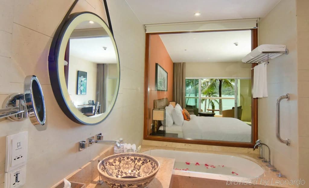 Phuket Panwa Beachfront Resort - photo 8