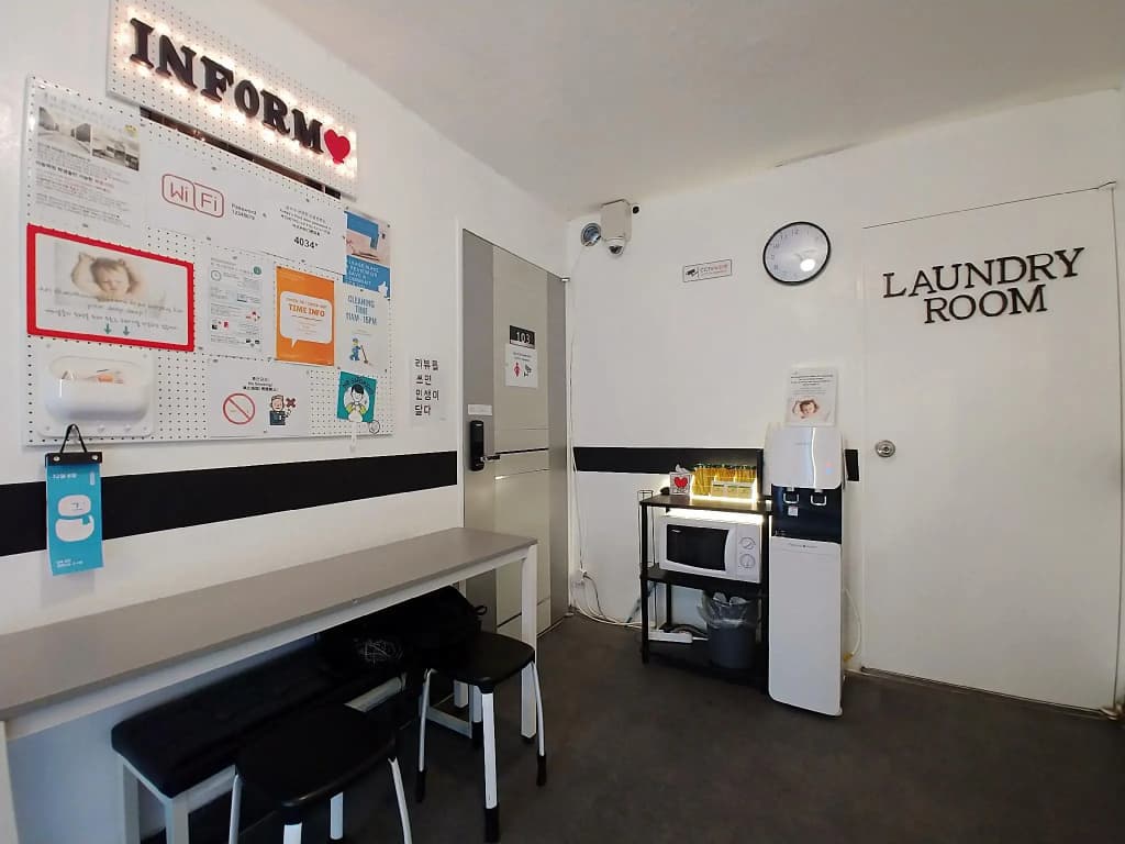 Jun Guesthouse Hongdae - photo 19