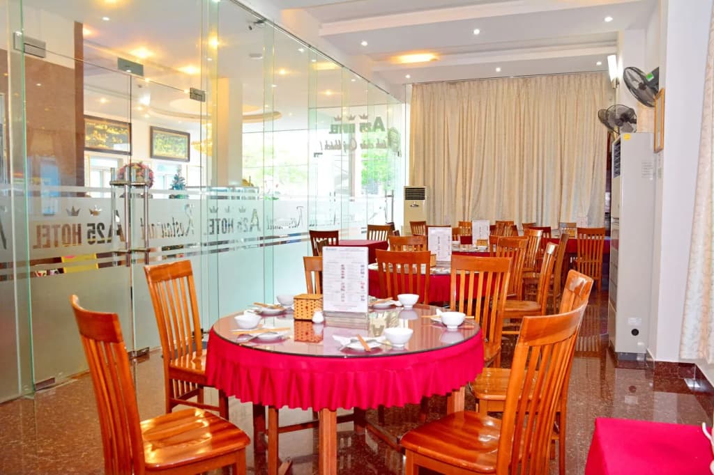 A25 Hotel - 137 Nguyen Du DN - photo 25
