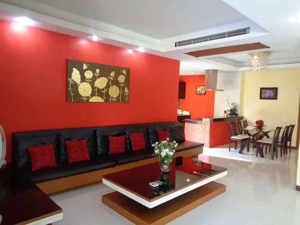 4 Bedroom Private Pool Bungalow Walking Street 15 Min Ride Away - photo 1