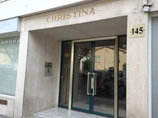 Le Christina-La Madeleine Apartment - photo 1