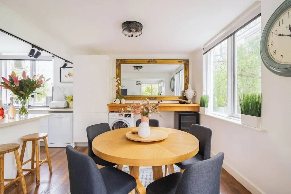 3bd 2 Bthtoorak Village Luxurious Apartment, Relax - photo 17