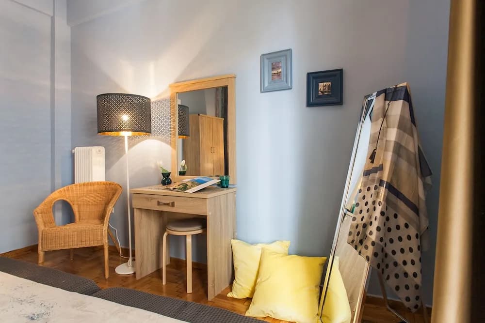 Central Quiet Safe Apartment - photo 3