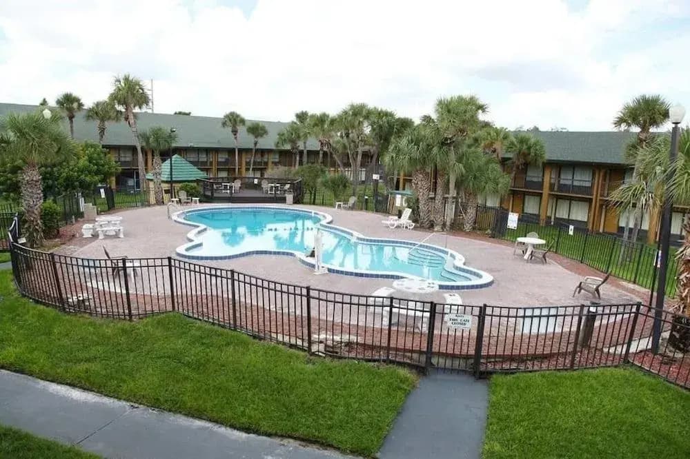 Countryside Inn & Suites Orlando - photo 11