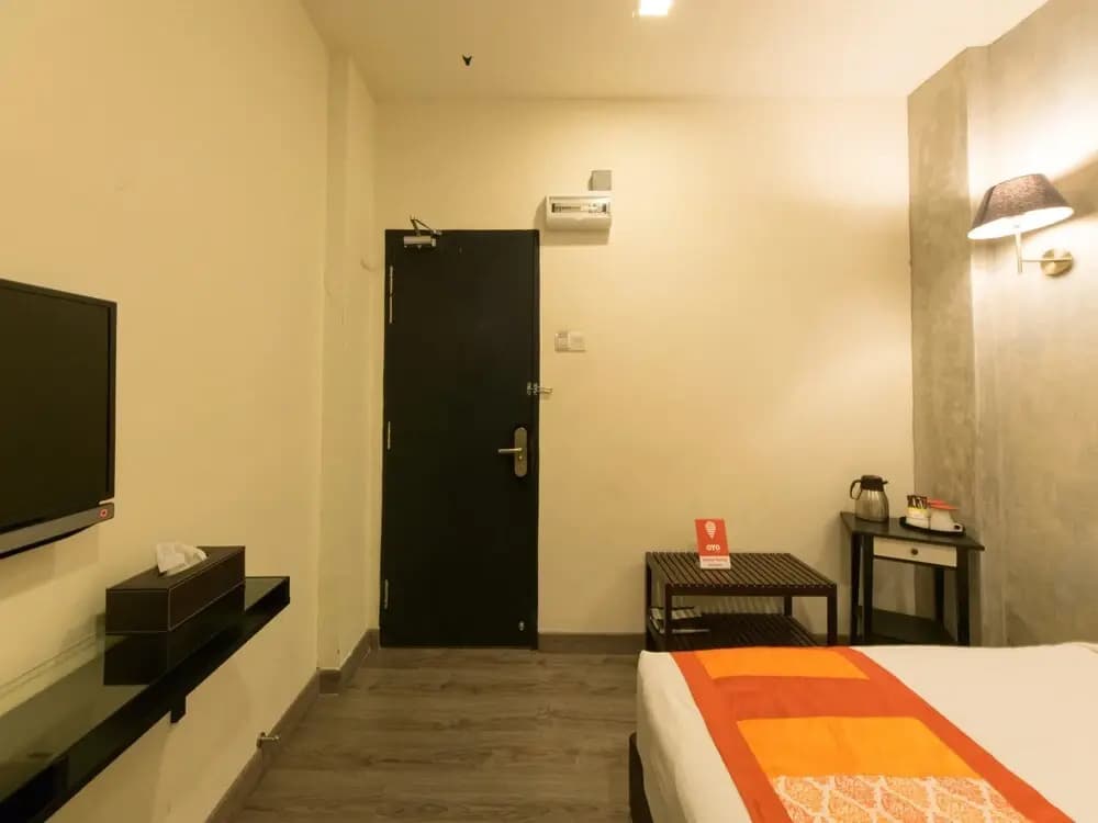 OYO 136 Ceria Hotel - photo 6