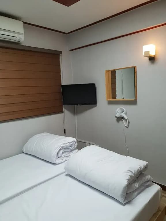 YOUNG STAY - Hostel - photo 4
