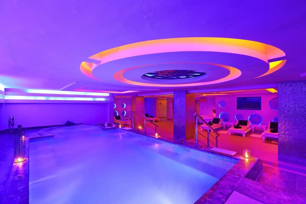 Savoy Le Grand Hotel - photo 25