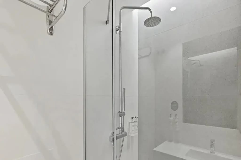 B&B HOTEL Madrid San Fermin - photo 7