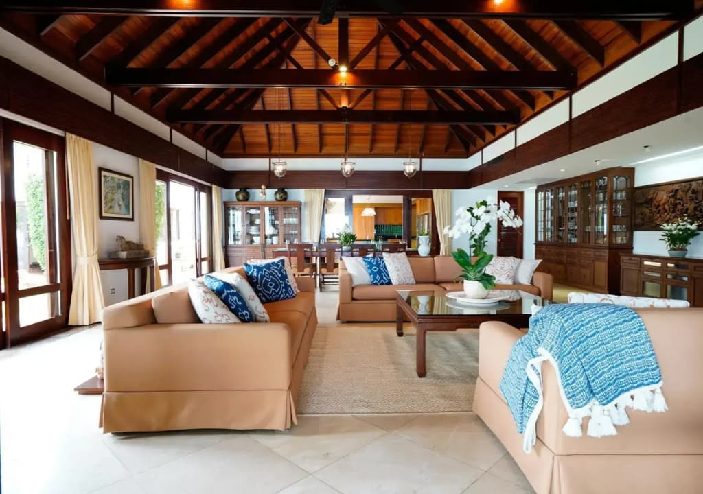 Miskawaan Beachfront Villas - photo 3