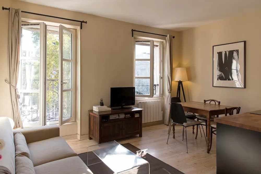 Rivoli Market I Comfortable 1 Bed Apt Near Hotel de Ville - photo 2