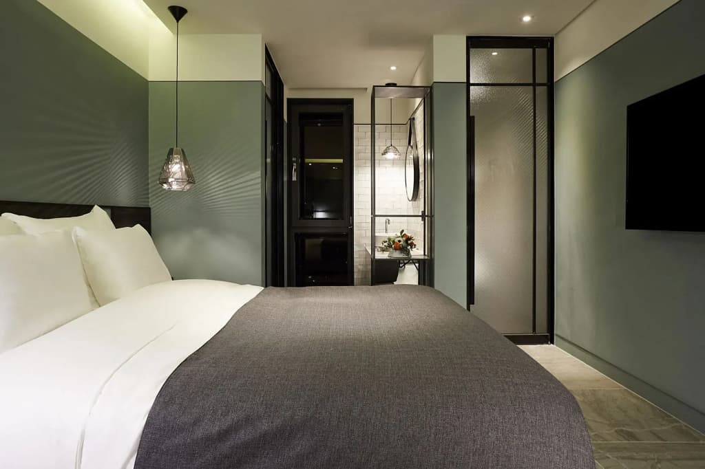 9 Brick Hotel - photo 5
