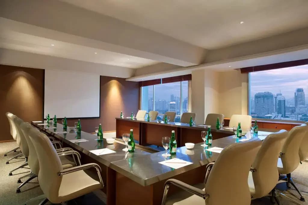 Mövenpick Hotel Jakarta City Centre - photo 23