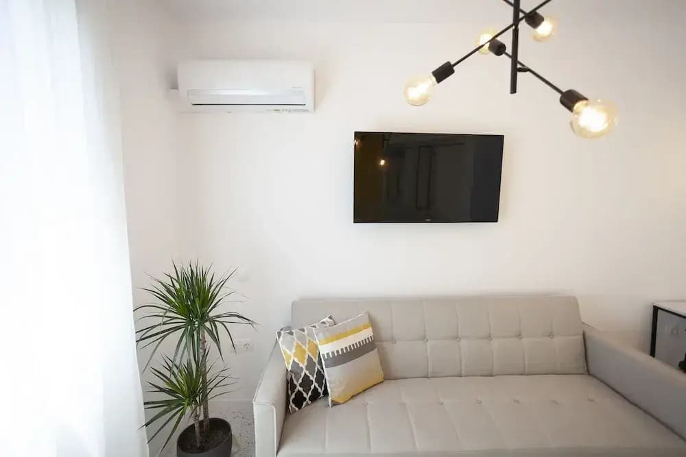 NJoy apartment perfectly renovated - photo 8