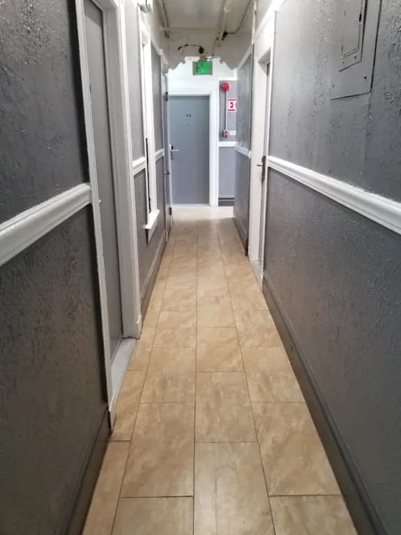 Page Hotel - photo 13