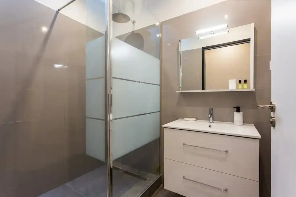 Modern Apartment - 2br/4p - Faubourg-du-roule - photo 4