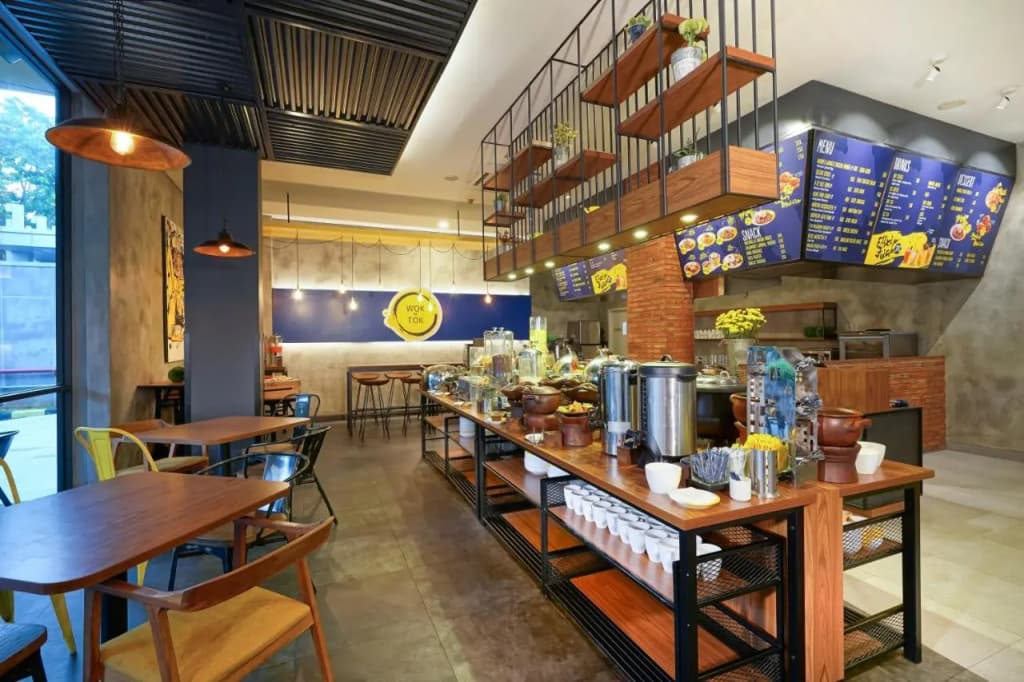 YELLO Hotel Manggarai Jakarta - photo 34