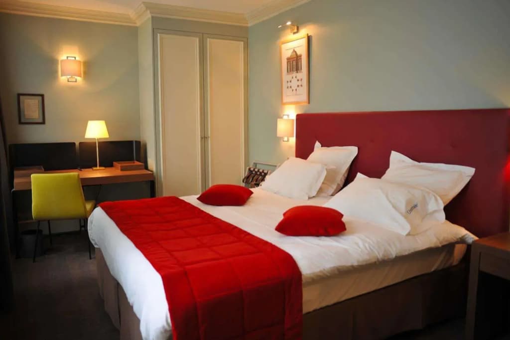 Hotel De L'Universite - photo 33