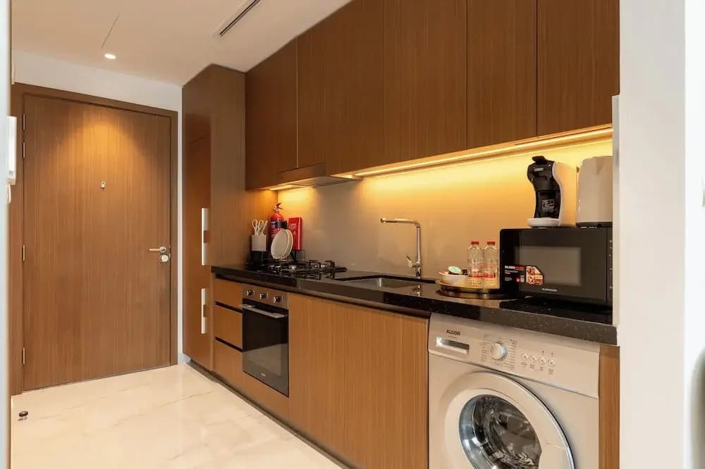 Luxury Studio with Pool and Parking - photo 19