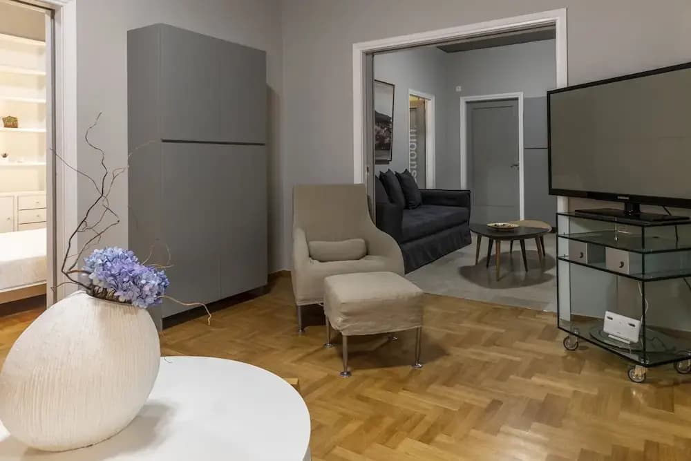 Prince Oliver Grand Apartment - photo 3