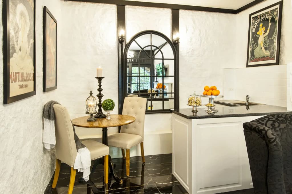 The Loft In The Mill Boutique Accommodation - photo 18