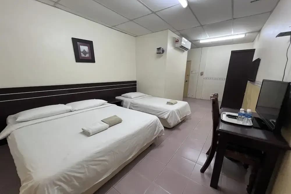 Seri Kemaman Inn, Chukai Terengganu - photo 25