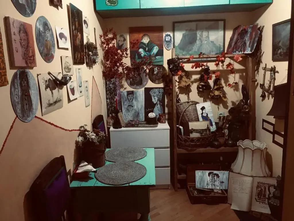 Lets Go Hostel - photo 9