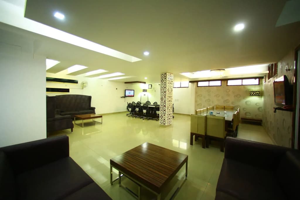 Hotel Sundeep Inn - photo 2