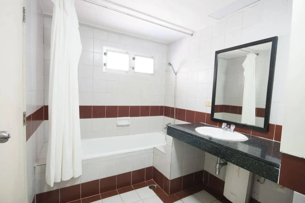 PSB1 Apartment - photo 8