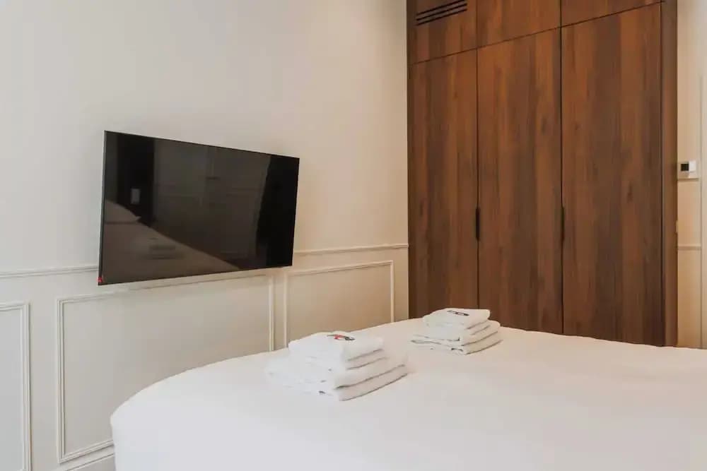 Charming Flat - 2br/ 6P - Arc de Triomphe - photo 5