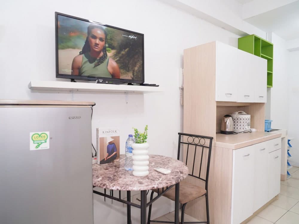 Compact Studio Near Baywalk Mall At Apartment Green Bay Pluit - photo 13