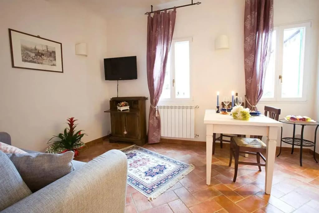 Ellen's cozy apartment - photo 4