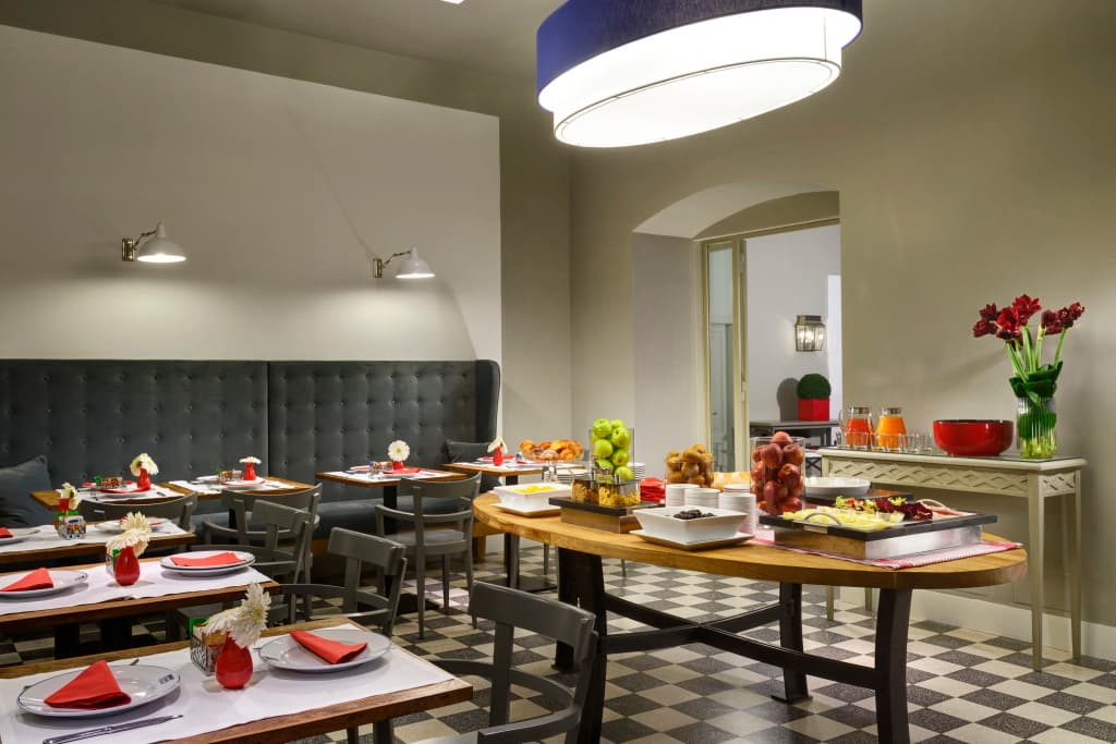 Hotel Garibaldi Blu - photo 19