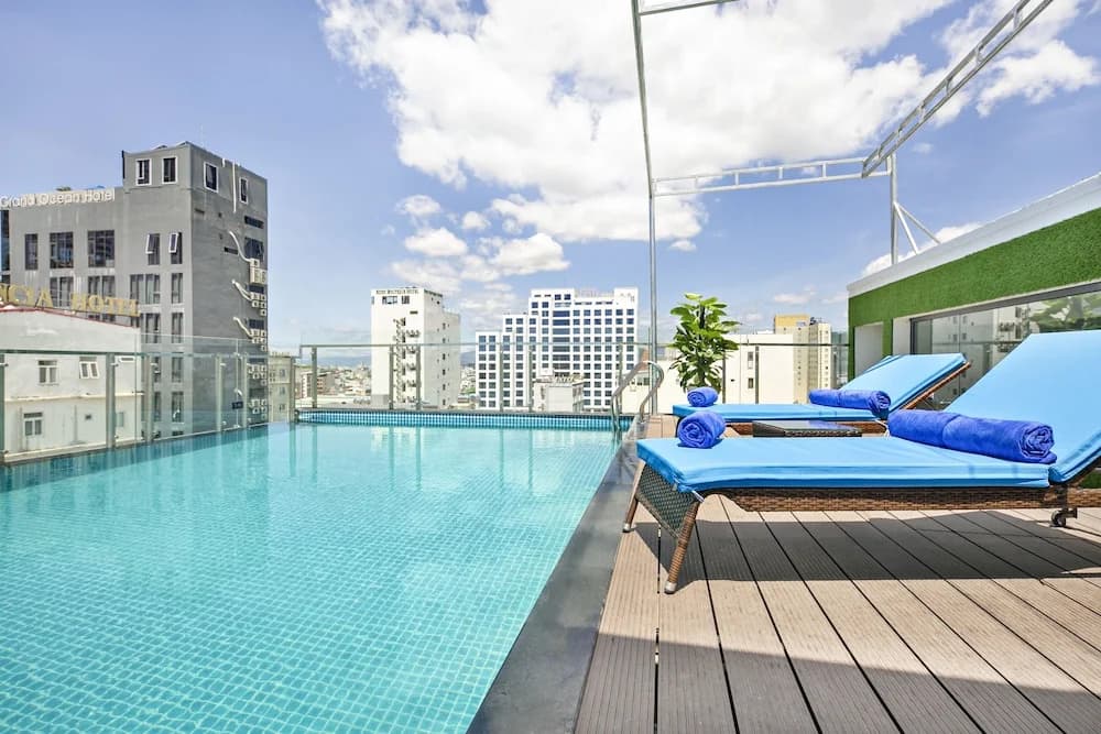 Celina Hotel & Apartment - photo 13