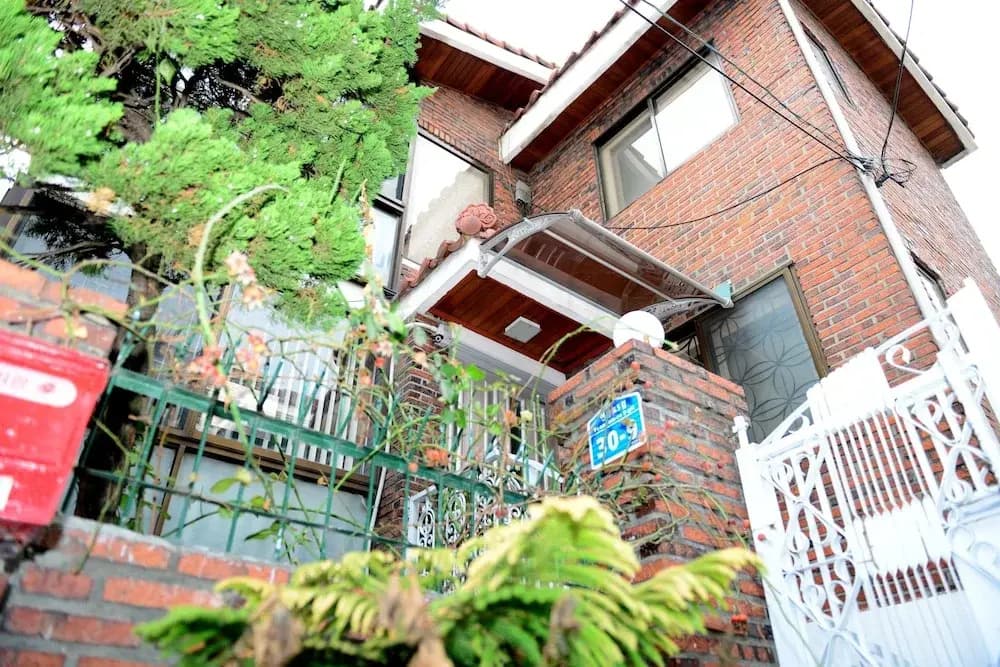 My Little Guesthouse - Hostel - photo 10