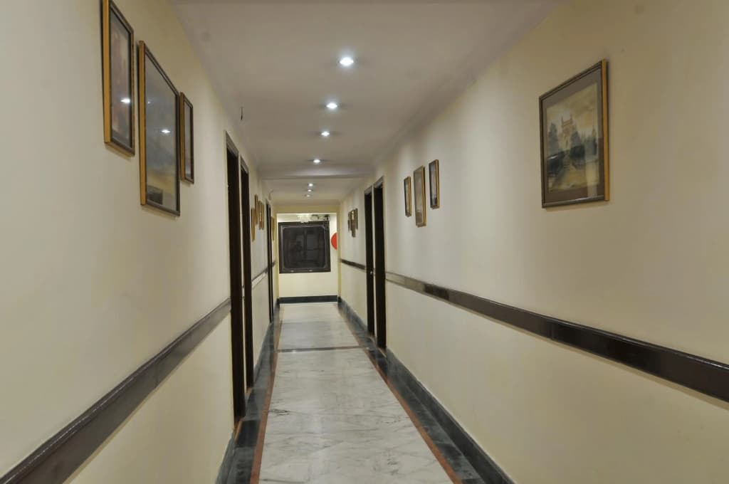 Qutub Residency - photo 20