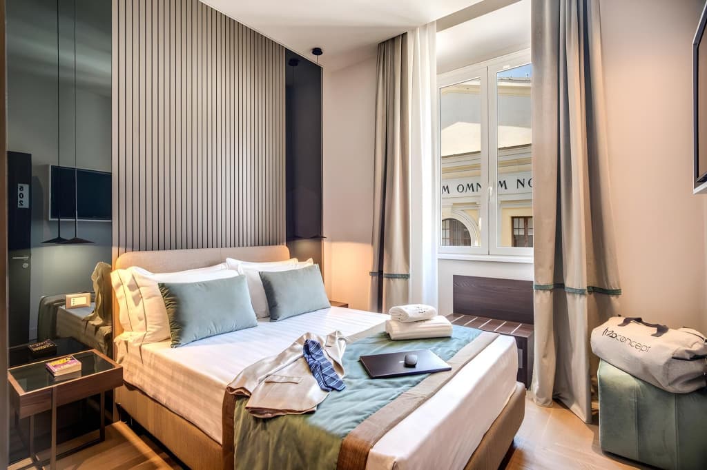 Hotel 77 Seventy-Seven - photo 4