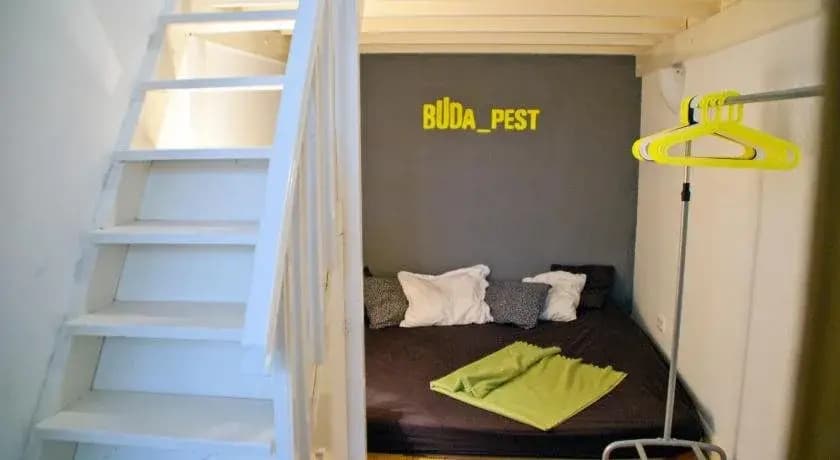 Hipster Hostel - photo 12