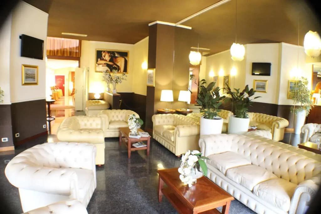 Hotel Certosa - photo 4