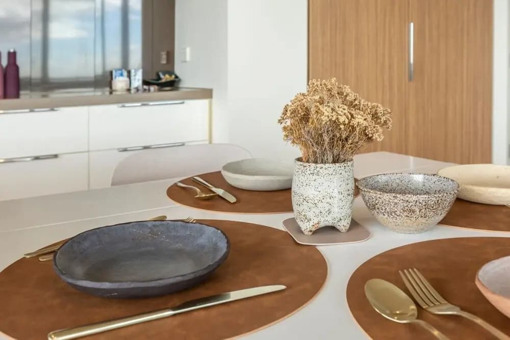 Stunning View 2-bed in Port Melbourne w/ Parking - photo 10