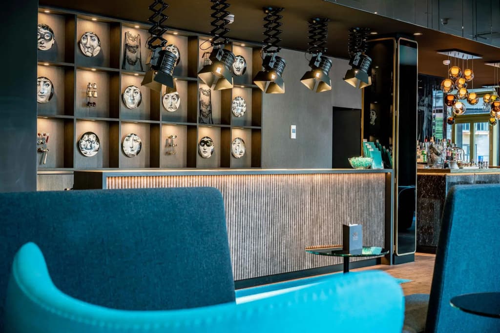 Motel One Berlin-Ku'Damm - photo 14